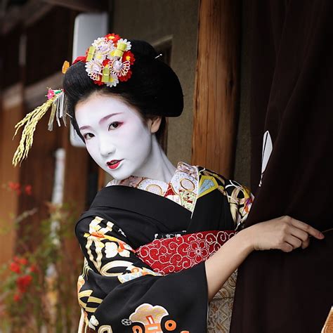 japan 舞妓 ふく帆さん the maiko apprentice geisha fukuho enquir… flickr