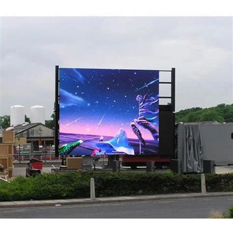 p smd outdoor led display screen  rs square feet outdoor led