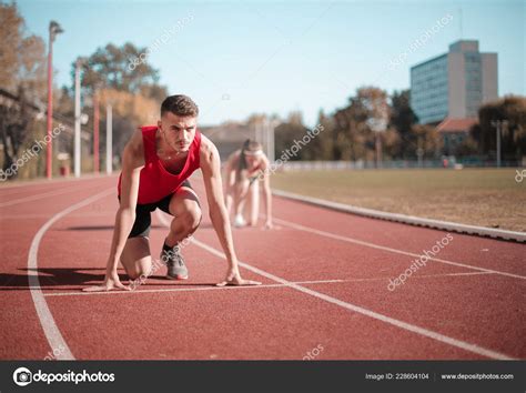 young athlete  ready run race stock photo  colly