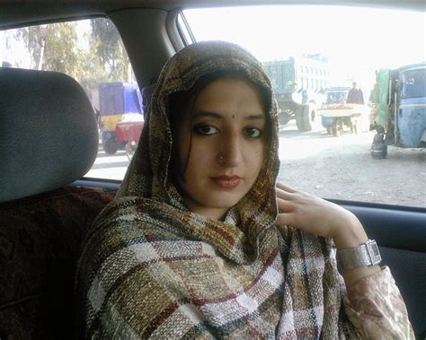 Pakistani Girl Photos And Numbers 🌈hot Desi Girl In Green Shalwar
