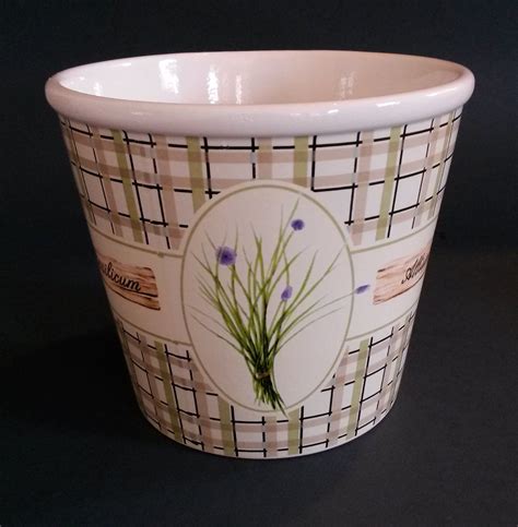 herb plant pot container ceramic  mediterranean cottage herbs decor