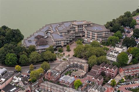 hollandluchtfoto luchtfoto amstelveen gemeentehuis