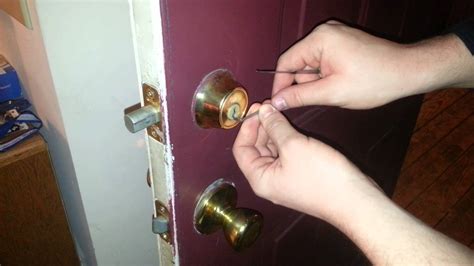 door knob lock picking door knobs