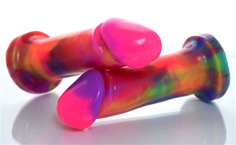 The Confused Rainbow Silicone 6 Inch Dildo Sex Toy T