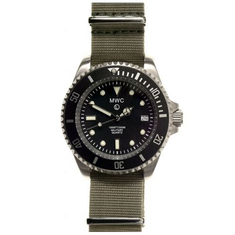 mwc quartz  stainless steel submariner chronopolis international watches great british