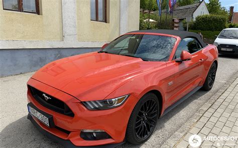 ford mustang gt convertible     autogespot