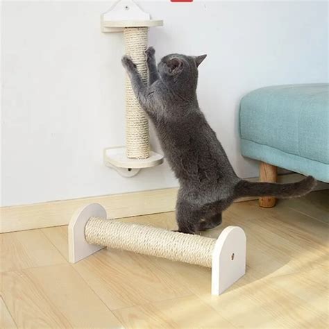 wall mounted cat scratching post