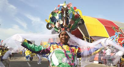 jornal de angola noticias ensaio geral  carnaval