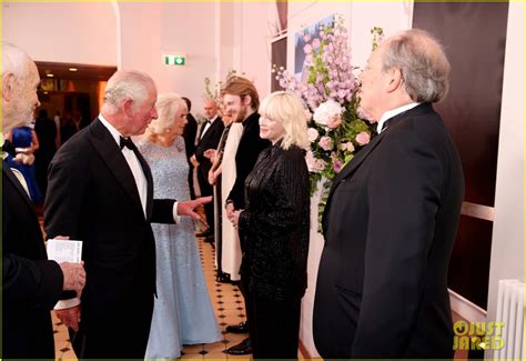 billie eilish talks meeting  royals  bond premiere  shell    acting photo