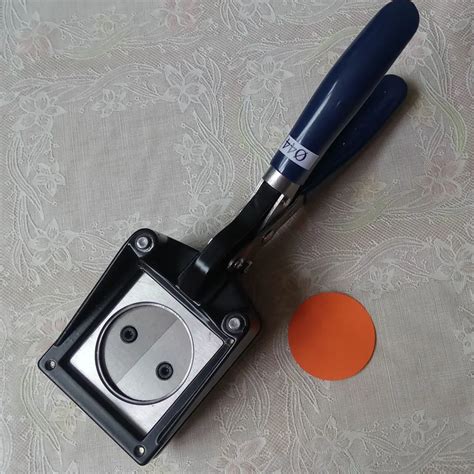 hand held manual  mm mm mm mm paper graphic punch die