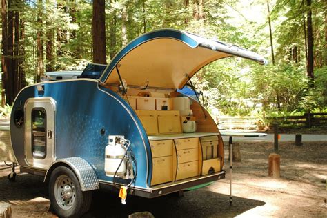teardrop camper trailers   getaway couple