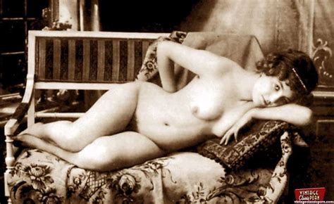 beautiful vintage erotica pics from past decades vintage classic porn