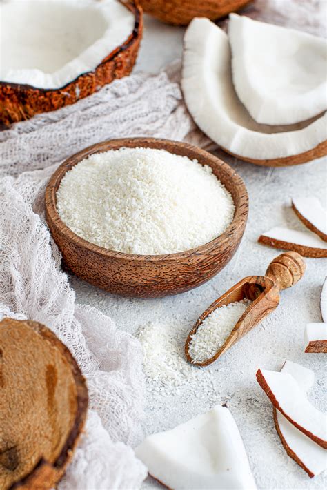 bake  coconut flour  guide   carb bakers