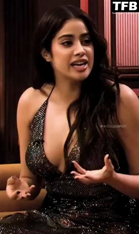 janhvi kapoor s boobs jiggle 6 pics videos thefappening