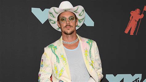 diplo and jonas brothers ‘lonely listen to new thomas