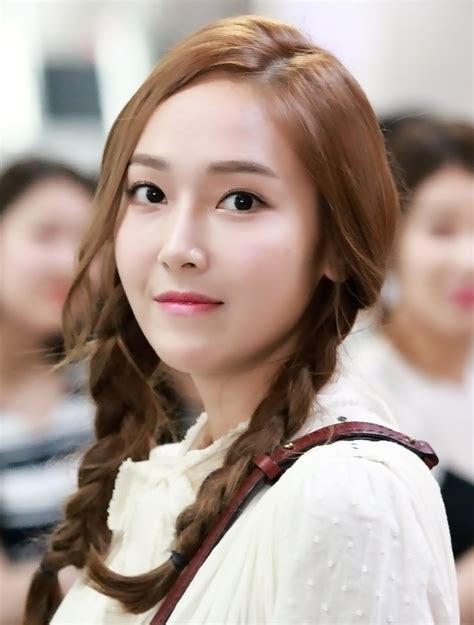 File Jessica Jung At Incheon Airport On May 22 2015  Wikimedia