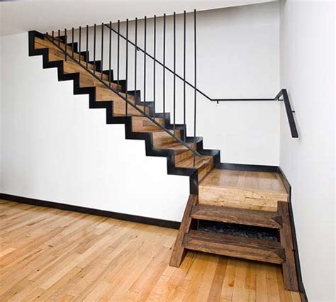 Trova tantissime idee per ringhiere in ferro battuto per scale interne. Ringhiere corrimano in ferro per scale balconi San Marino Rimini ForlÃ¬