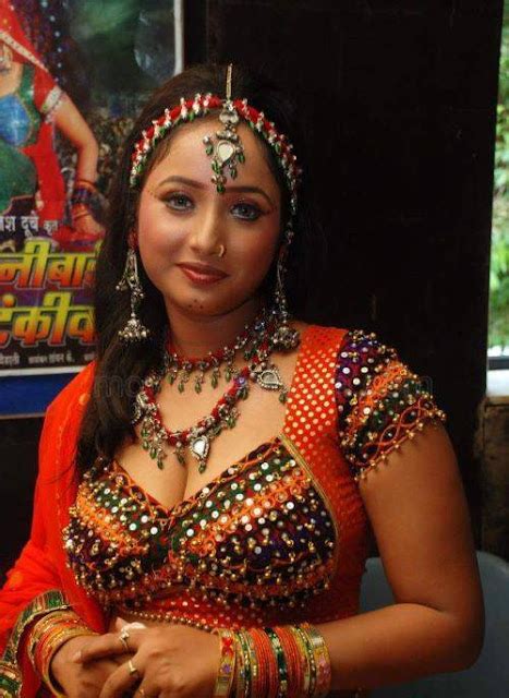 sassyplace hot bhojpuri actress rani chatterjee cleavage exposing pics