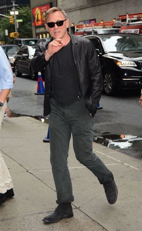Daniel Craig Shows You How Not To Wear A Leather Jacket