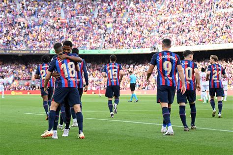 barcelona  mallorca la liga final score   sublime barca dominate  camp nou farewell