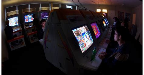 Giving The Old Fashioned Arcade A 1up Welcome To The Heart Of Gaming