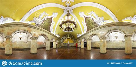 hall of komsomolskaya subway circle line in moscow this