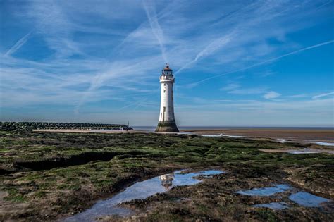stunning pictures  wirral liverpool echo