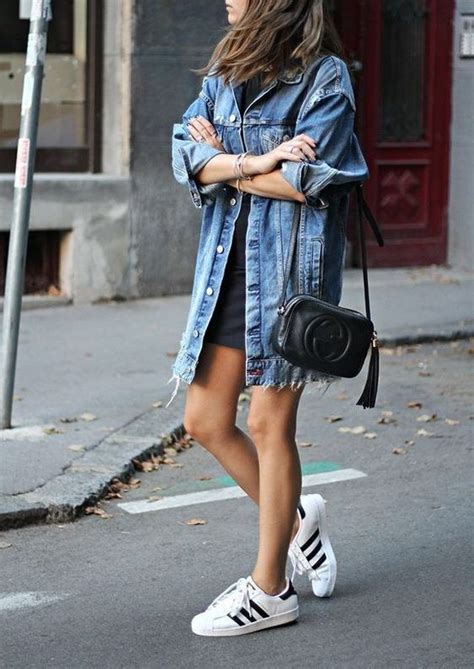 What To Wear With Long Denim Jackets Best Outfit Ideas