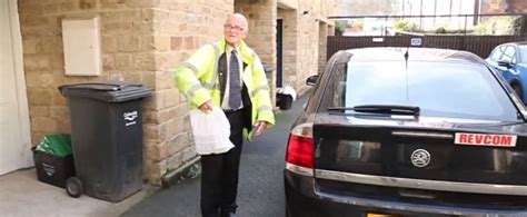 britain s oldest takeaway driver is 82 years old doesn t need satnav autoevolution