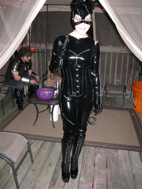 Catwoman Diy Costume Catwoman Costume Guide To Look Like The
