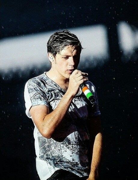 Oh God The Feels Are Coming Niall Singing In The Rain