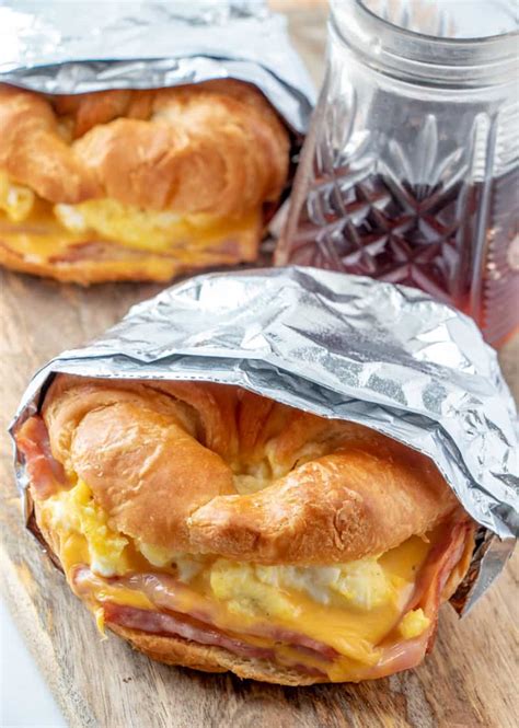 ideas breakfast croissant sandwich recipe  recipes ideas
