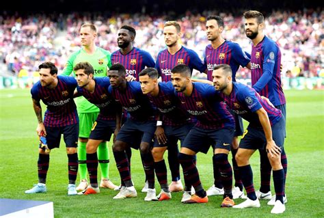 equipos de futbol barcelona contra psv eindhoven  liga de campeones