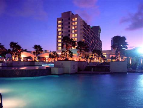 historic storyful  iconic caribe hilton  officially open