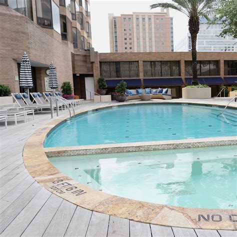 family staycation    seasons hotel  houston texas life