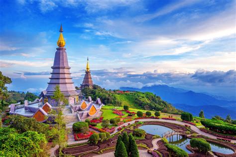 Thailand Travel Guide Cosmopolitan Traveler Travel Tips