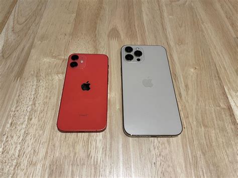 Should You Buy… The Iphone 12 Mini Or Iphone 12 Pro Max Express And Star
