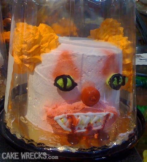 From Cakewrecks Now You Can Get Revenge On The Clown By Eating It Lol