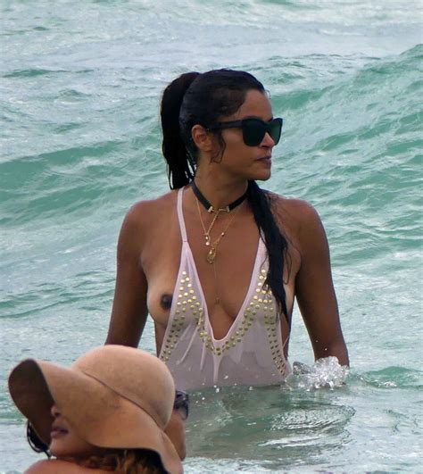 Claudia Jordan Nip Slip 99 Photos Thefappening