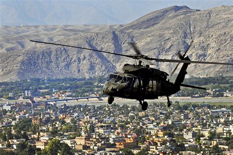 unmanned  flying black hawk military helicopter  step closer  reality