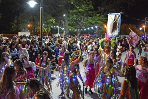 espectacular inicio del carnaval  bosco producciones