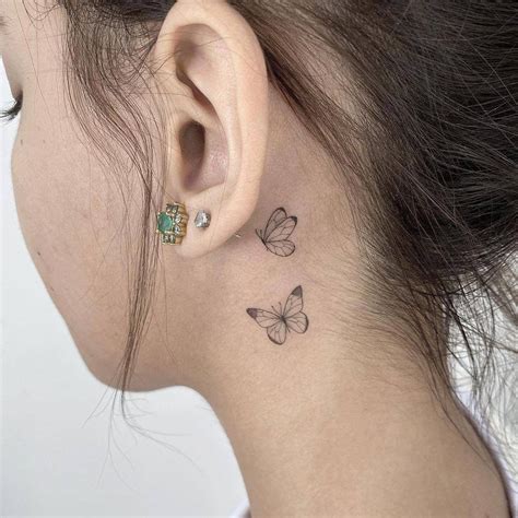 sintetico  tatuagem borboleta pescoco bargloria
