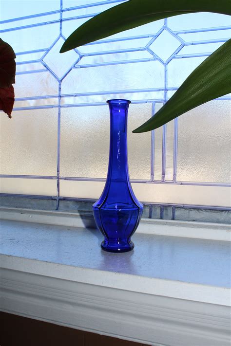 Art Deco Cobalt Blue Glass Ribbed Bud Vase Vintage 1920s