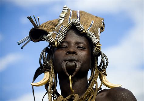 Mursi Tribe Woman Ethiopia Mursi Woman The Most Agressive… Flickr