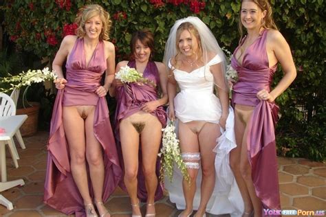 The Bride And Bridesmaids Flash Their Pussy Girls