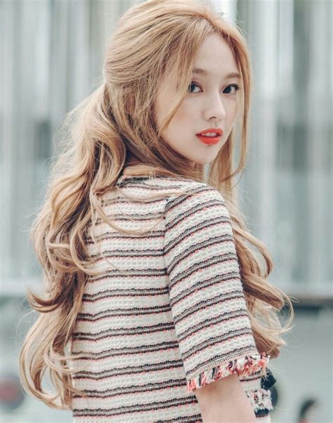 Korean Hairstyles Long Cute The Cutest Long Hairstyles On The Korean