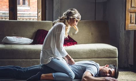 Heres How To Give Your Partner A Professional Grade Massage Full