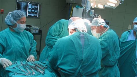 se realizó con éxito en argentina el primer trasplante renal cruzado