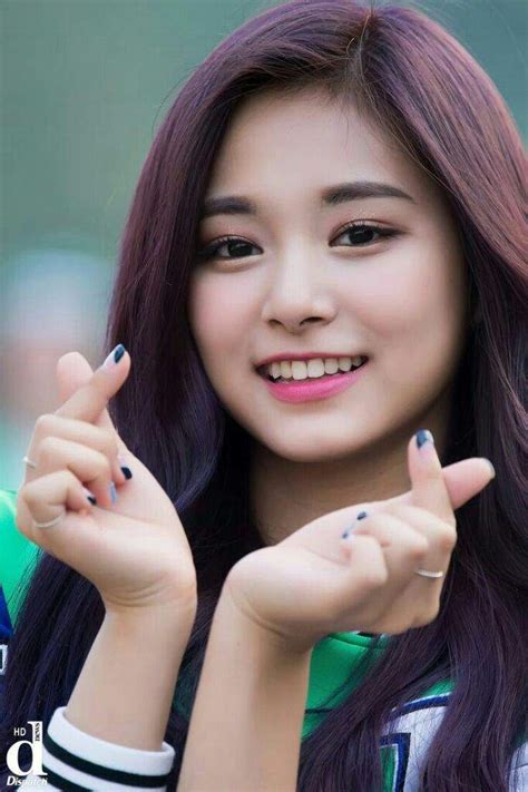 🌸tzuyu will make you fall inlove with her smile🌸 twice