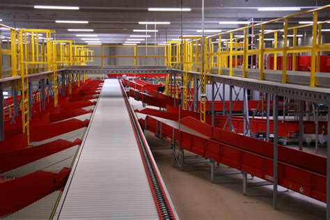 vanriet liefert hc sorter fuer neuen dhl logistikstandort  hannover material handling systems